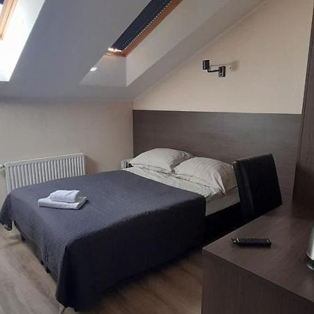 Hotel Bartnik Pszczolki Екстер'єр фото